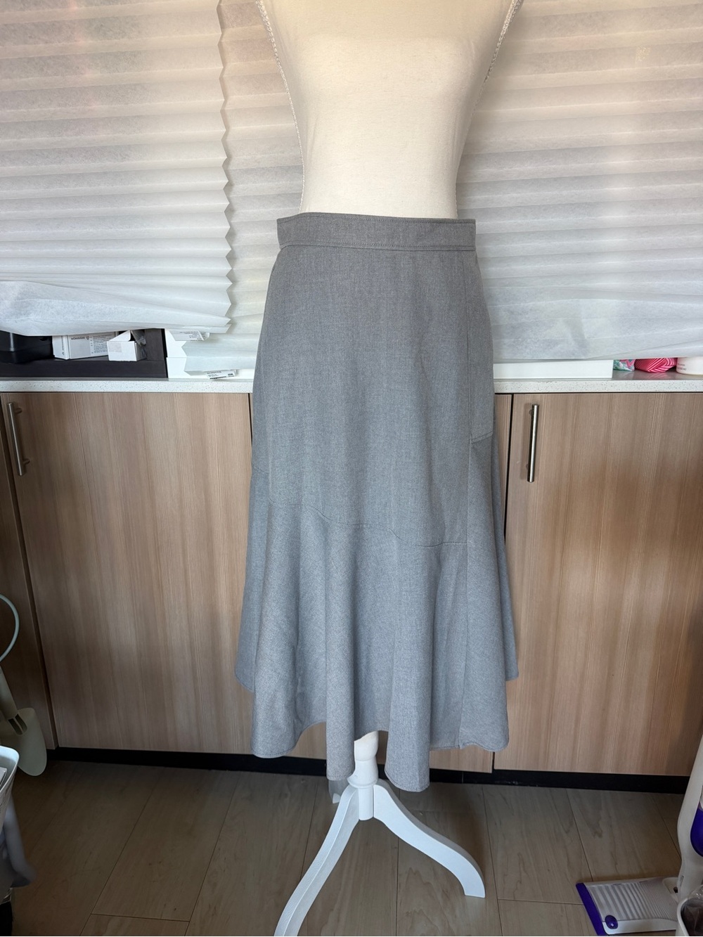 JW ANDERSON UNIQLO SIZE 6, A LINE SWING SKIRT, GRAY